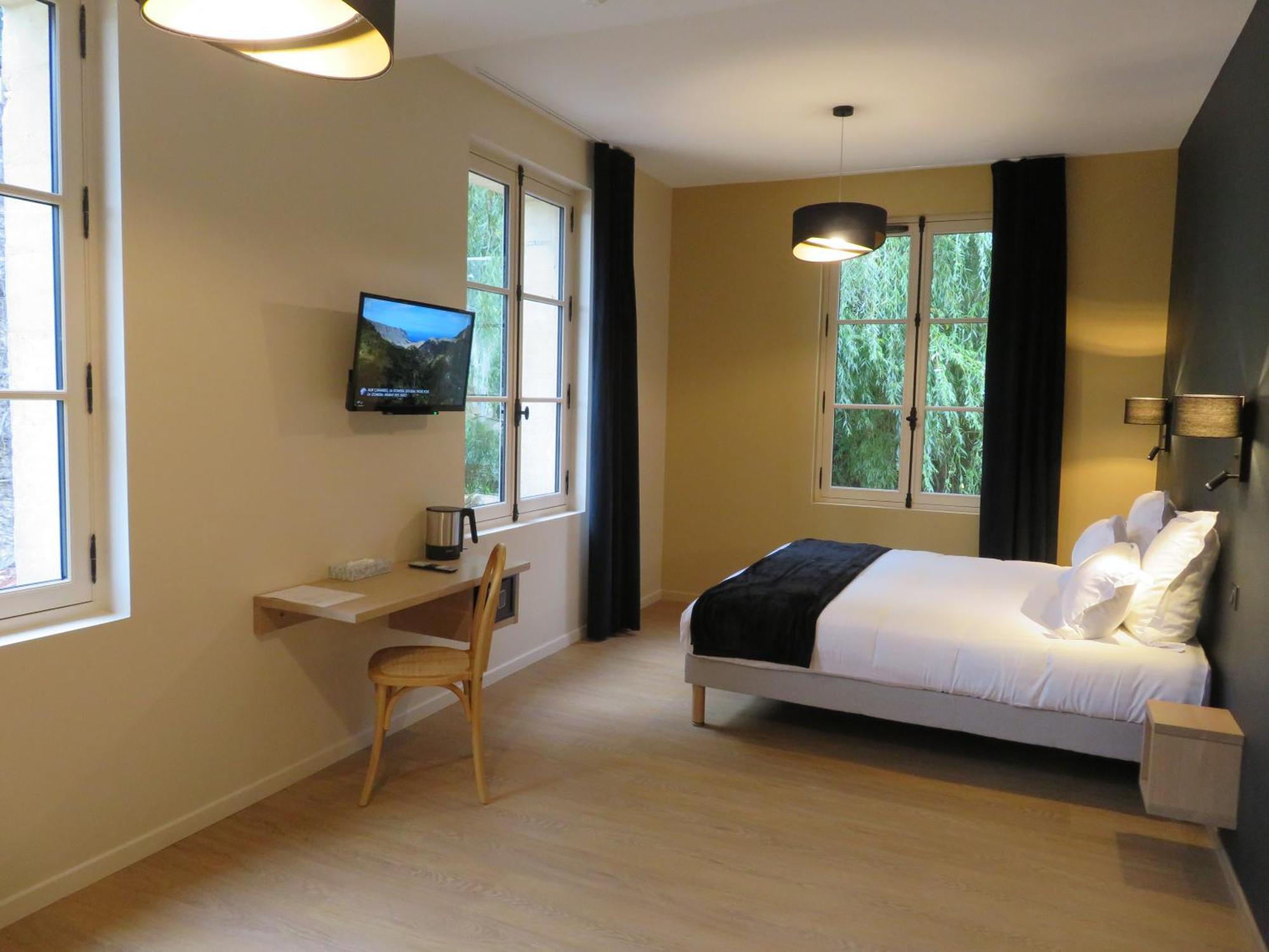 Le Relais De Montignac Hotel Екстериор снимка