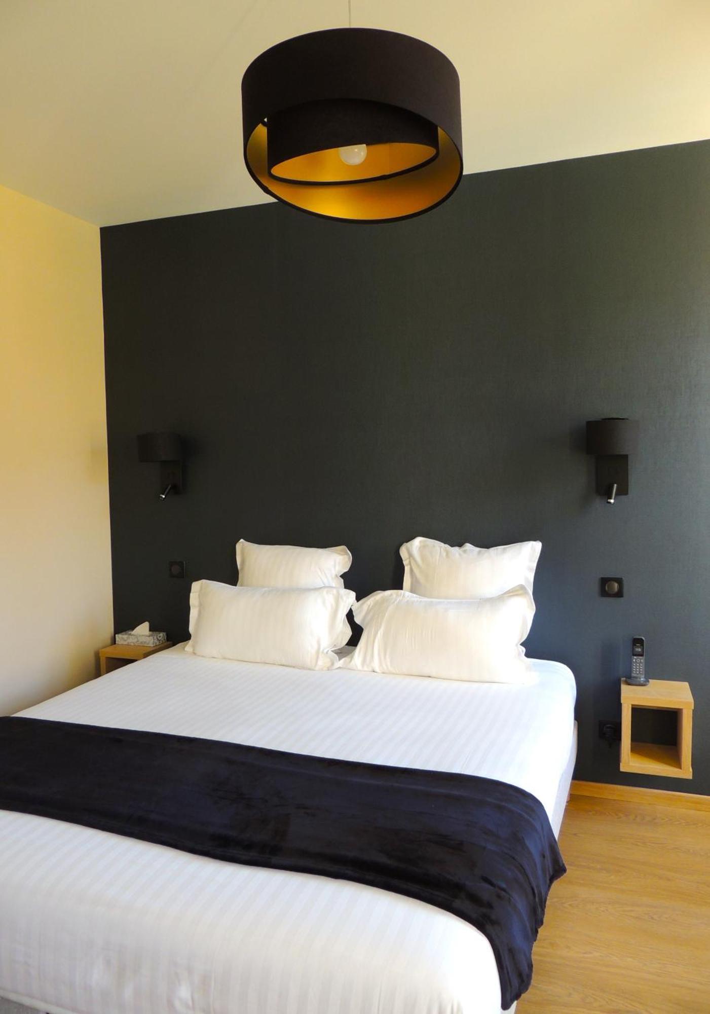 Le Relais De Montignac Hotel Екстериор снимка