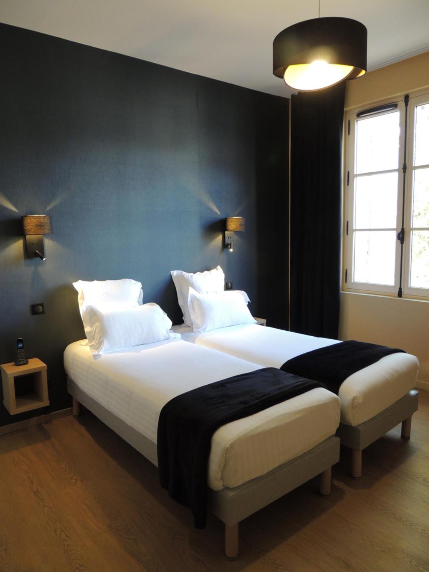 Le Relais De Montignac Hotel Екстериор снимка