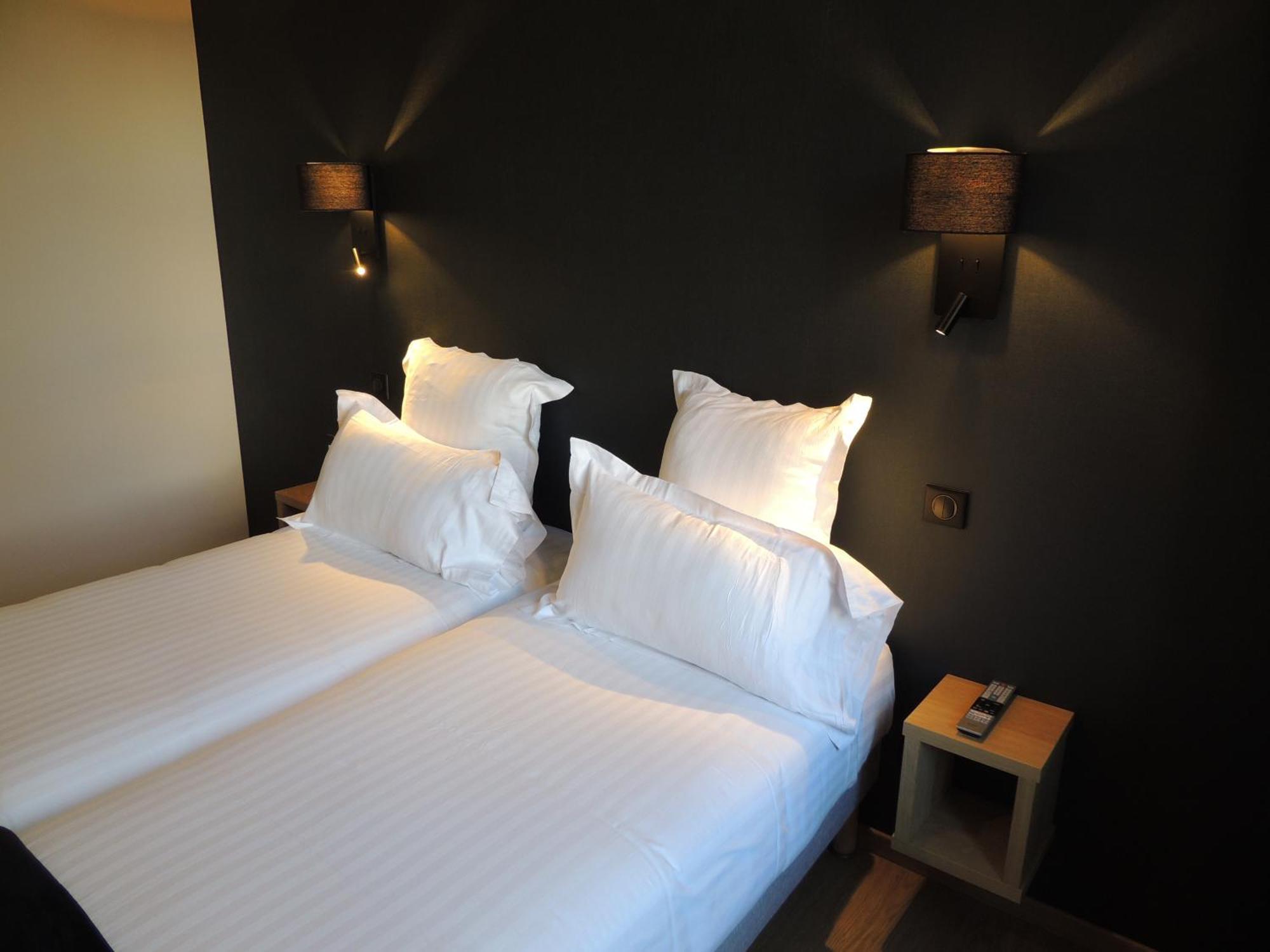 Le Relais De Montignac Hotel Екстериор снимка