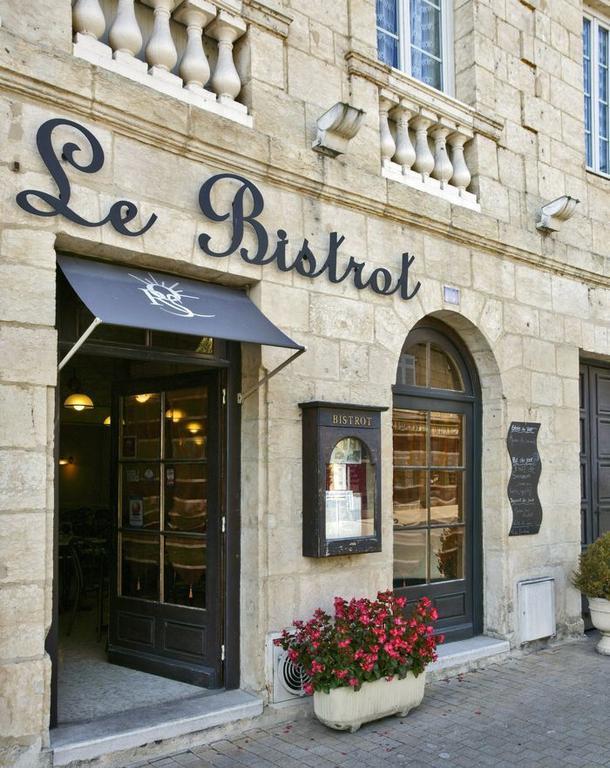 Le Relais De Montignac Hotel Екстериор снимка